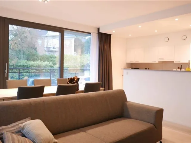 Appartement in Brussel - Uruguaylaan 10, 1000