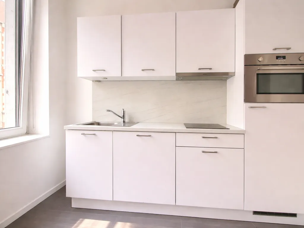 Huis in Ixelles - 7669156 - Rue d'Ecosse 12, 1050 Ixelles