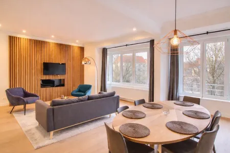  Verhuurd Uccle