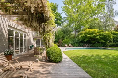 Villa Te Koop Rhode-saint-genèse