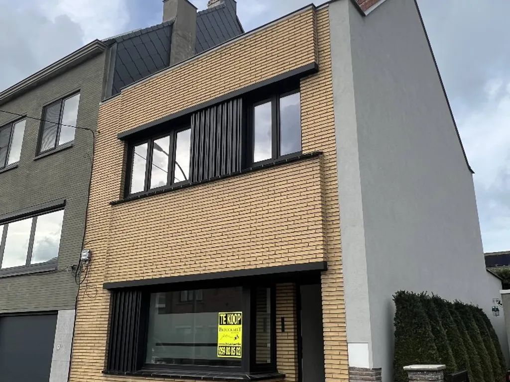 Huis in Oostende - 7671760 - Dilbeeklaan 1, 8400 Oostende