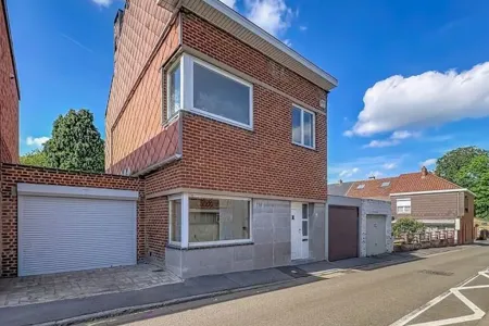 Huis Te Koop La LouviÈre