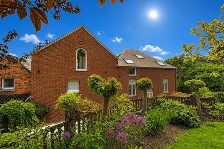 Huis Te Koop Lobbes