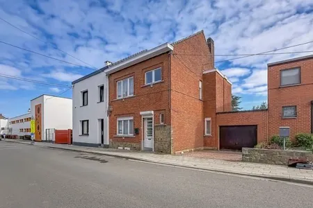 Huis Te Koop Manage