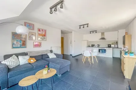 Appartement Te Huur Ressaix
