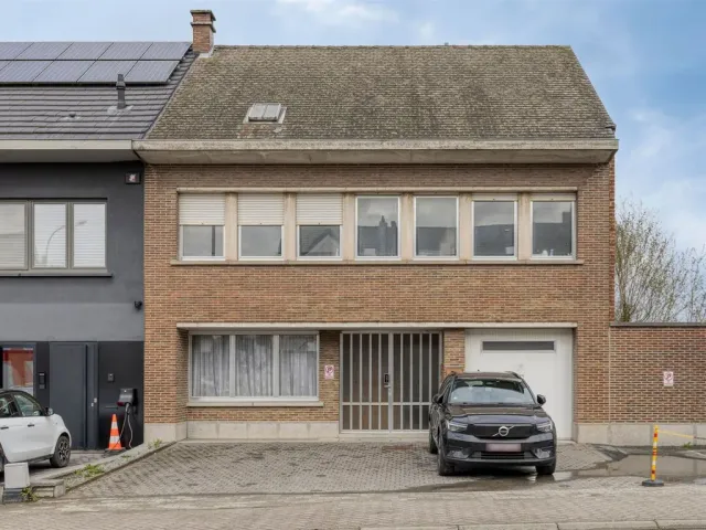 Huis in Huizingen - Steenweg naar Alsemberg 986, 1654