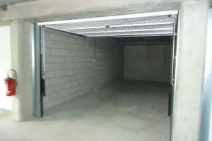 Garage à Louer Eisden