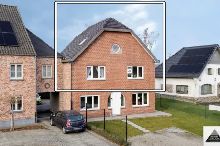 Appartement À vendre Maaseik