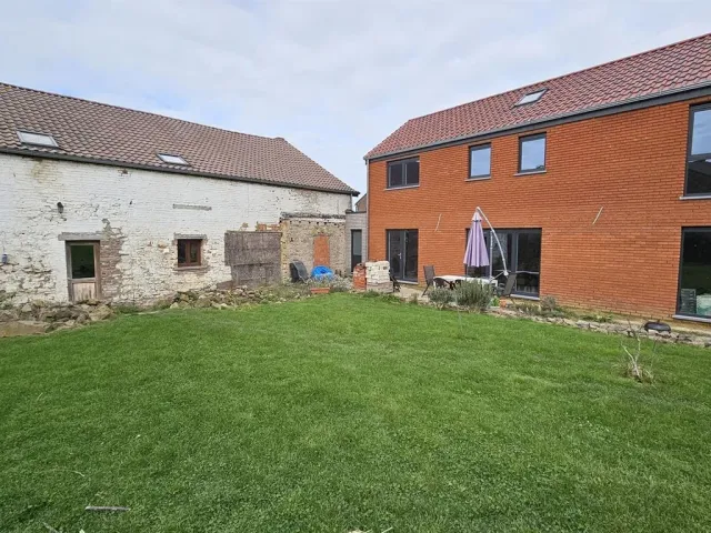 Huis in Estinnes-au-Mont - Rue des Trieux 119, 7120