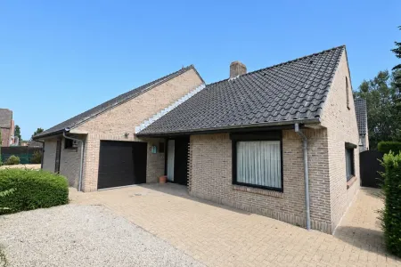 Villa Gearchiveerd Sijsele