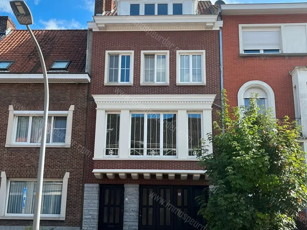 Huis in Kortrijk - 1420587 - Burgemeester Felix de Bethunelaan 43, 8500 Kortrijk