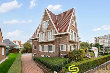 VillaDe Haan