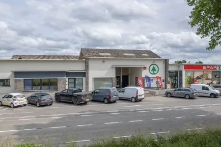 Handelspand Te Koop Ormeignies