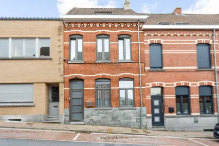 Huis Te Koop Renaix
