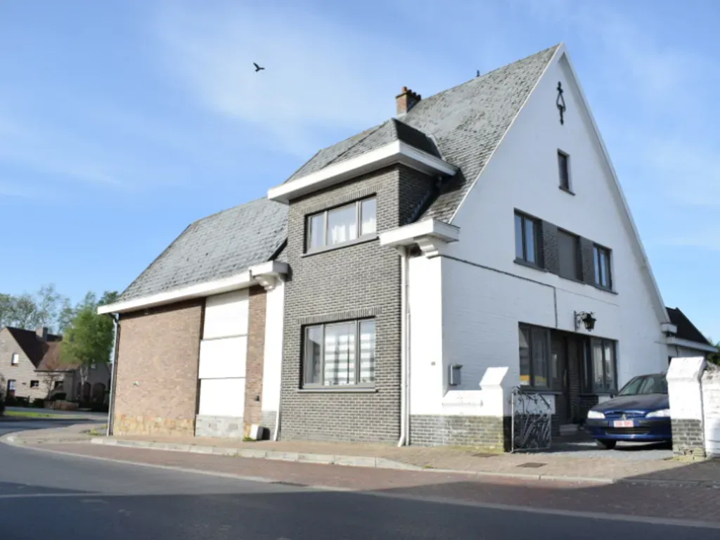 Huis Te Koop Renaix