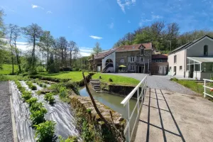 Huis Te Koop Ouffet