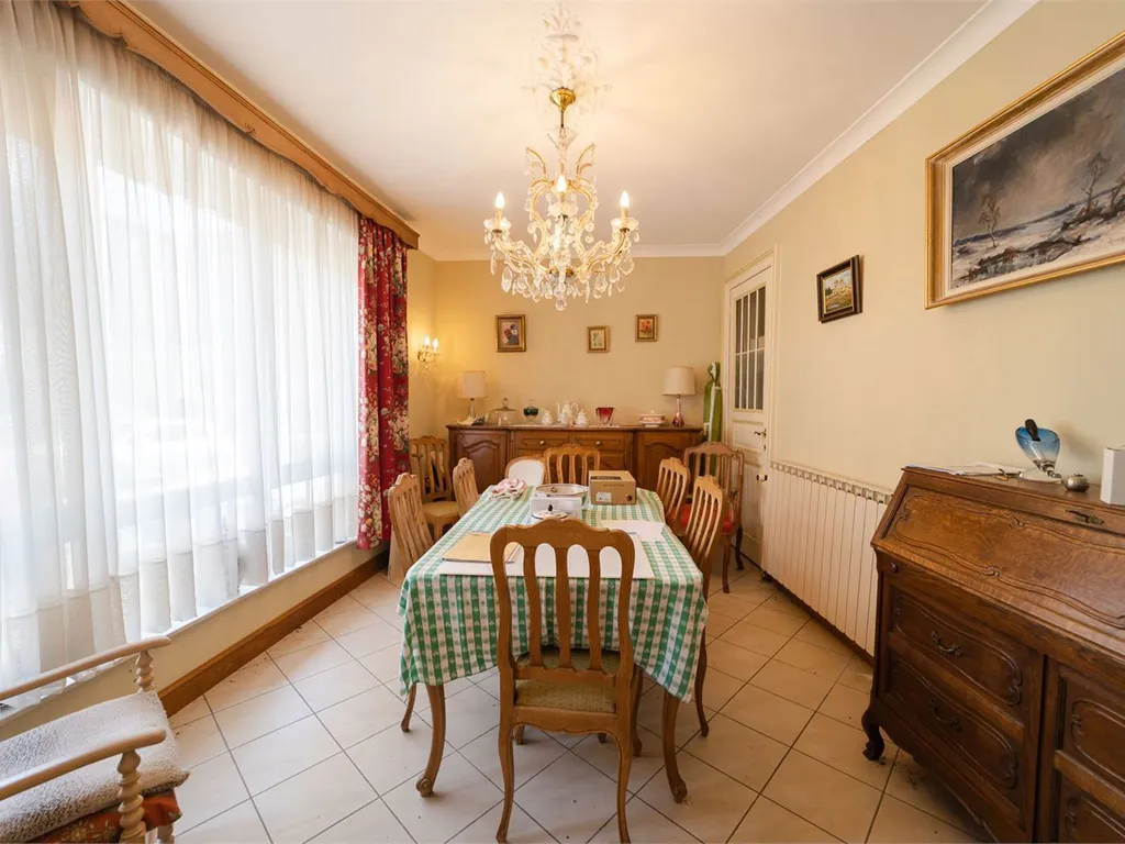 Huis in Stavelot - 7668003 - Place Prume 3, 4970 Stavelot
