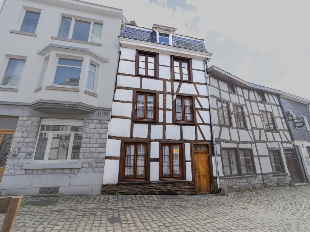 Huis in Stavelot - 7668019 - Rue Basse 10, 4970 Stavelot