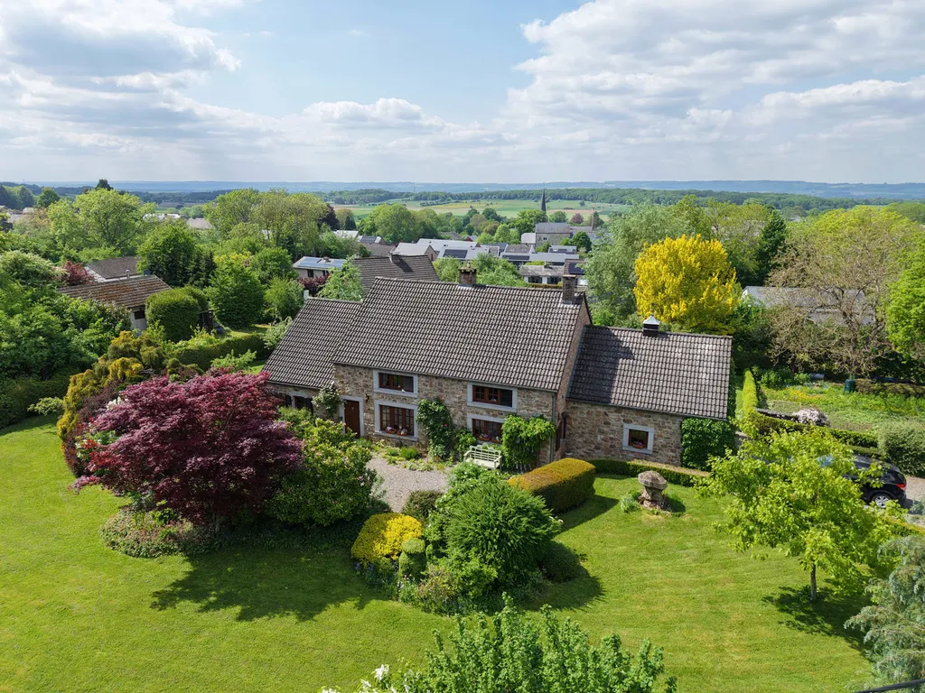 Huis in Durbuy - 7668158 - Rue du Broux 17, 6940 Durbuy