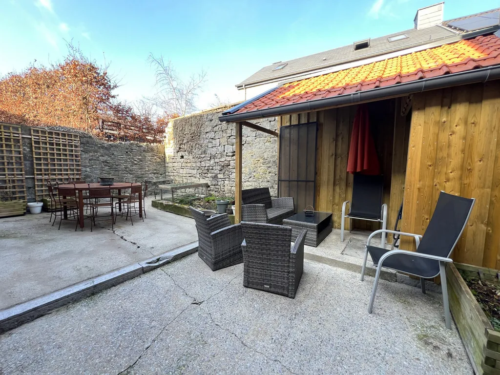 Huis in Durbuy - 7668130 - Rue de la Fontaine 2, 6940 Durbuy
