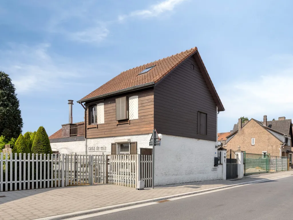 Huis in Lanaken - 7679098 - Molenweideplein 62, 3620 Lanaken