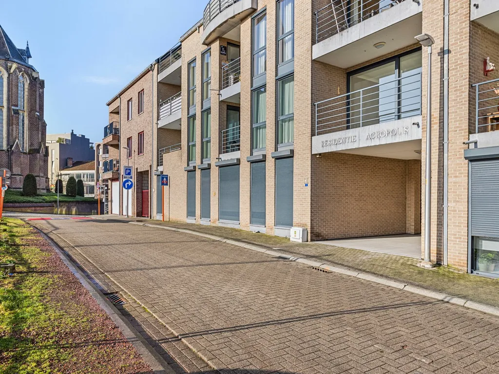 Huis in Lanaken - 7679138 - Molenweideplein 62, 3620 Lanaken