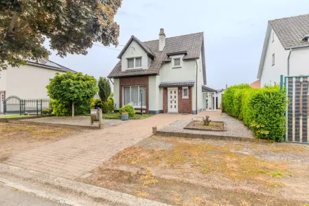 Huis Te Koop Maasmechelen