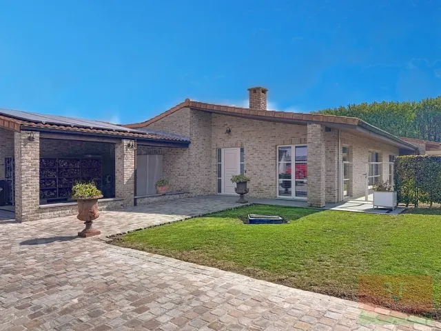 Villa in Sint-Lievens-Houtem - Polbroek 89A, 9520