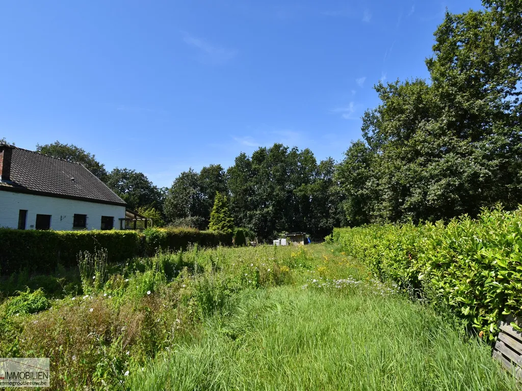 GrondSint-Pieters-Leeuw