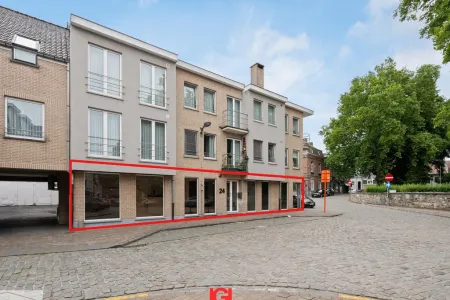 Handelspand Te Koop Sint-Pieters-Leeuw