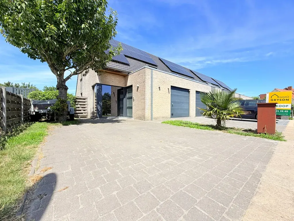 Hoofdfoto Huis in Zevekote