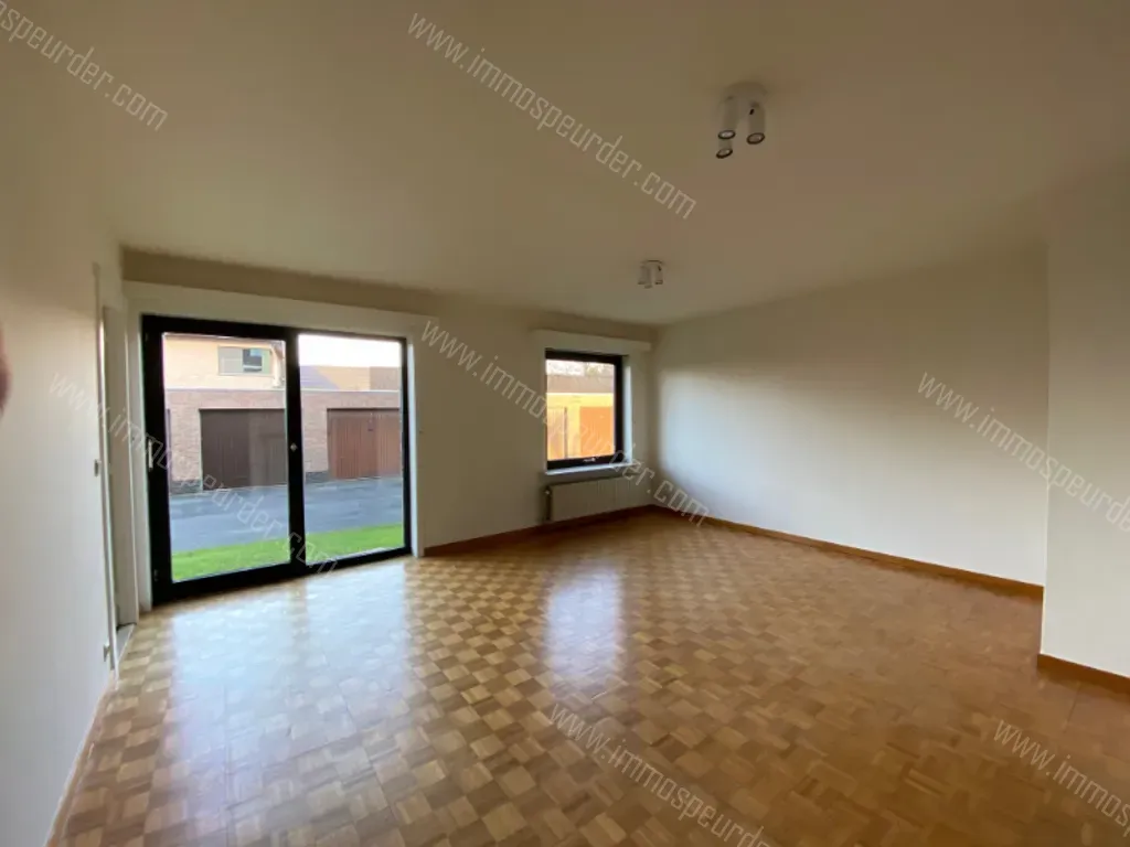 Appartement in Beveren - 1296362 - Kerkplein 15-2, 8791 Beveren