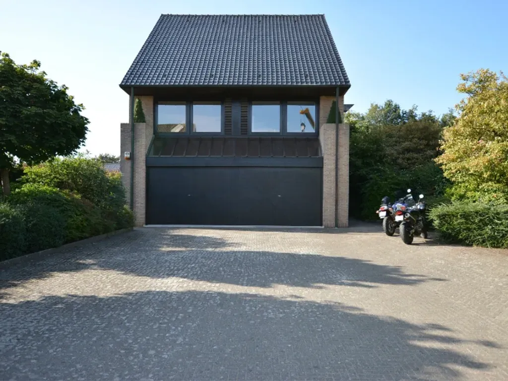 Huis Te Koop Kruisem