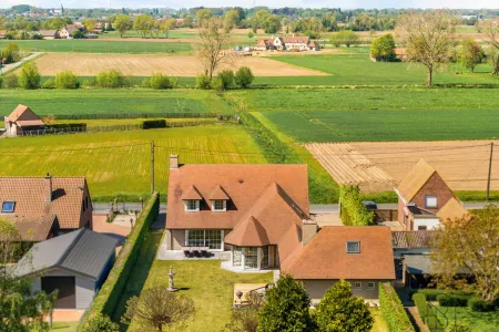 Villa Te Koop Kruishoutem