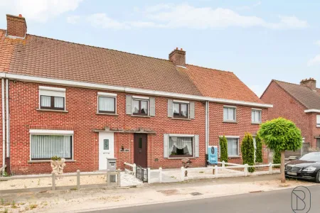 Huis Te Koop Oostrozebeke