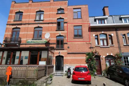 Studentenkot Te Koop Zellik