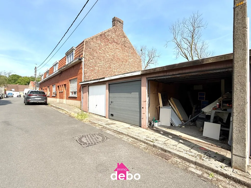 Garage in Marke - 7679921 - Avelgemstraat 169, 8510 Marke