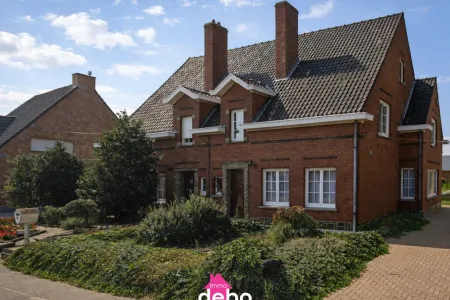 Huis Te Koop Oostrozebeke