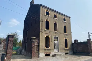 Huis Te Koop Jemeppe-sur-Sambre