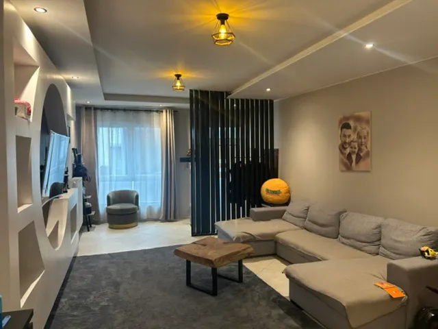 Huis in Chatelet - Rue du Calvaire 42, 6200