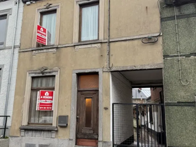 Huis in Chatelineau - Rue du corbeau 154, 6200