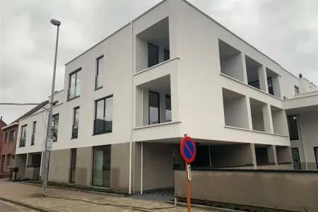  Verhuurd Oevel