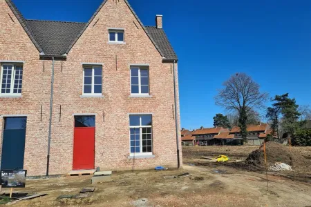  Verhuurd Olen