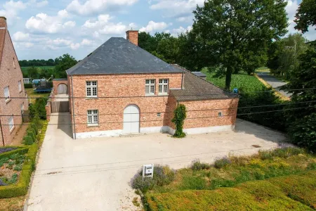 VillaGeel