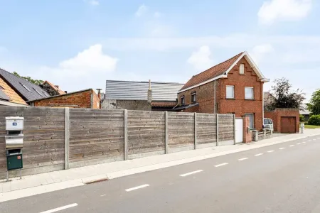 HuisDenderbelle