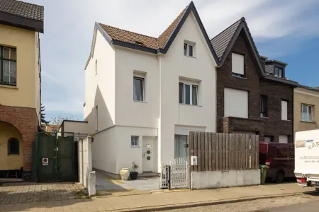  Verhuurd Deurne
