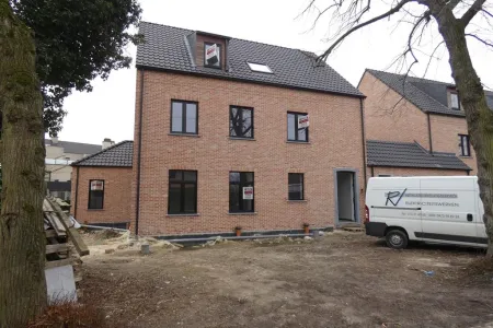  Verhuurd Olen