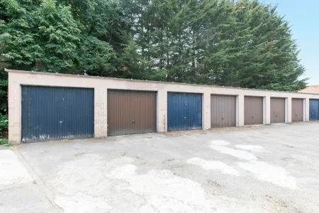 GarageHerentals