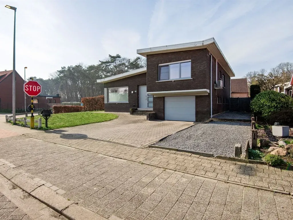Huis in Nijlen - 7663789 - Molenstraat 160, 2560 Nijlen
