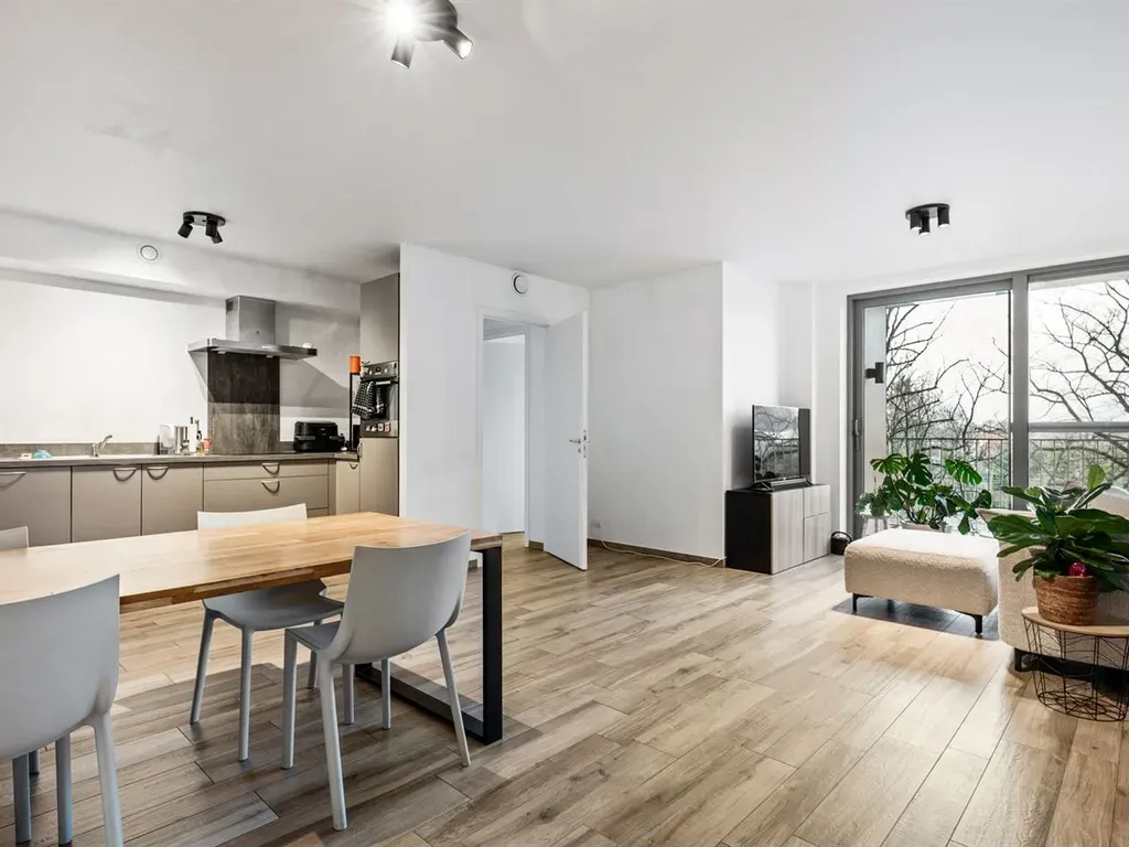 Appartement in Mortsel - 7663804 - Roderveldlaan 100 bus 23, 2640 Mortsel
